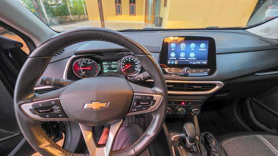 CHEVROLET-TRACKER-2023