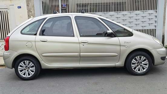 CITROËN-XSARA PICASSO-1.6 I GLX 16V FLEX 4P MANUAL CITROËN-XSARA PICASSO-2009