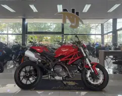 DUCATI MONSTER 796 DUCATI MONSTER 796