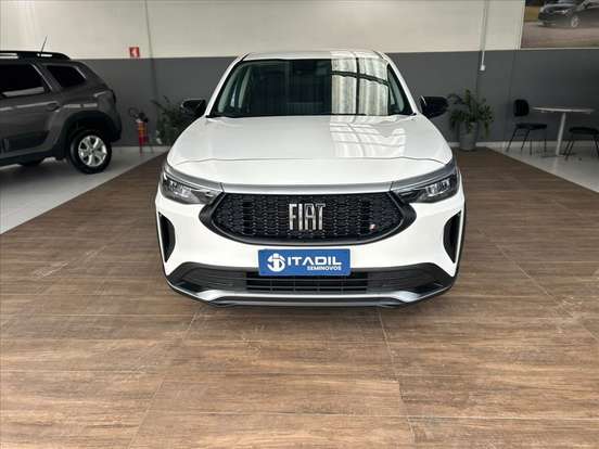 FIAT-FASTBACK-2024