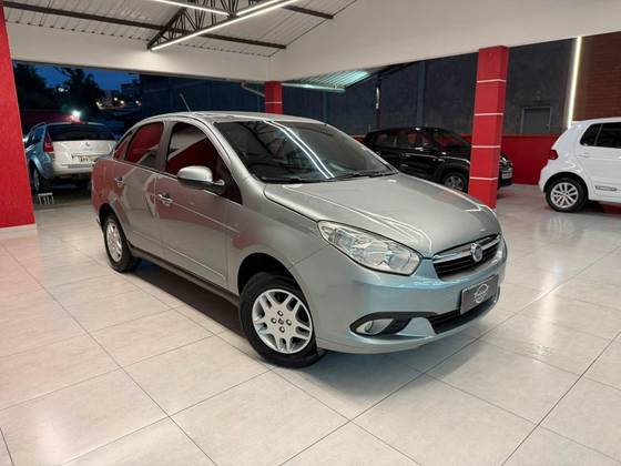 FIAT GRAND SIENA 1.4 MPI ATTRACTIVE 8V FLEX 4P MANUAL