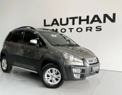 FIAT IDEA 1.8 MPI ADVENTURE 16V FLEX 4P MANUAL FIAT IDEA 1.8 MPI ADVENTURE 16V FLEX 4P MANUAL