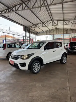 FIAT MOBI 1.0 EVO FLEX LIKE. MANUAL
