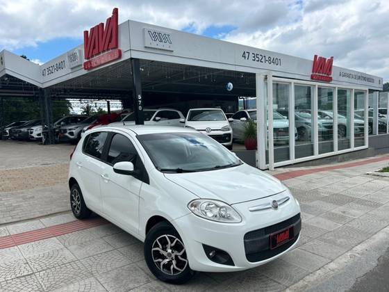 FIAT PALIO 1.4 MPI ATTRACTIVE 8V FLEX 4P MANUAL