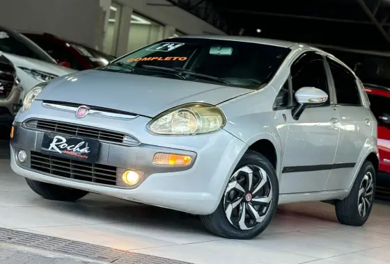 FIAT PUNTO 1.6 ESSENCE 16V FLEX 4P AUTOMATIZADO FIAT PUNTO 1.6 ESSENCE 16V FLEX 4P AUTOMATIZADO