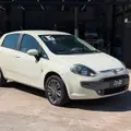 FIAT PUNTO 1.6 ESSENCE 16V FLEX 4P AUTOMATIZADO FIAT PUNTO 1.6 ESSENCE 16V FLEX 4P AUTOMATIZADO