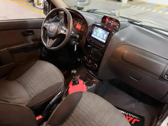FIAT-STRADA-1.8 MPI ADVENTURE CD 16V FLEX 3P MANUAL FIAT-STRADA-2016