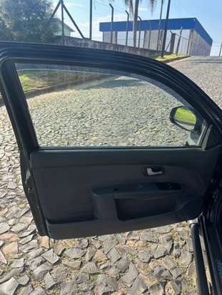 FIAT-STRADA-2009