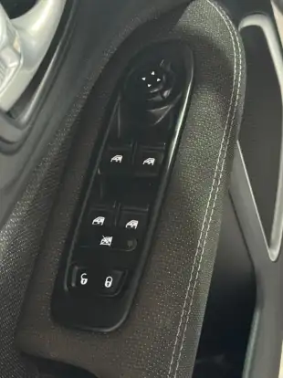 FIAT-TORO-2023