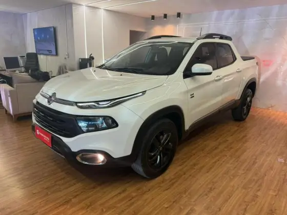 FIAT TORO 2.0 16V TURBO DIESEL FREEDOM 4WD AT9
