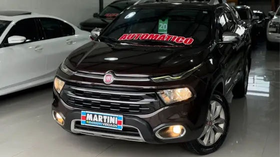 FIAT TORO 2.0 16V TURBO DIESEL RANCH 4WD AT9 FIAT TORO 2.0 16V TURBO DIESEL RANCH 4WD AT9