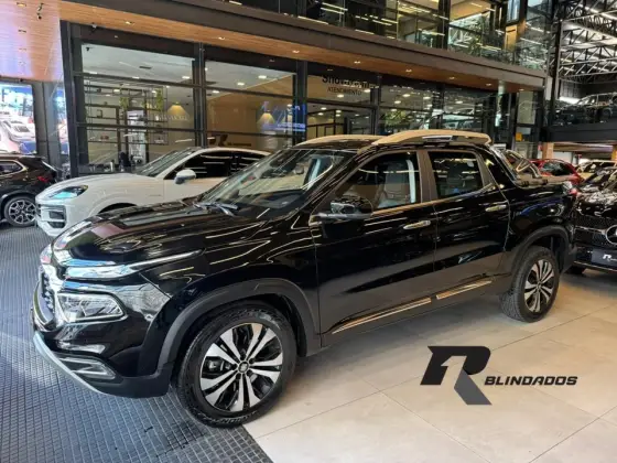 FIAT TORO 2.2 TURBO DIESEL VOLCANO 4WD AT9 FIAT TORO 2.2 TURBO DIESEL VOLCANO 4WD AT9