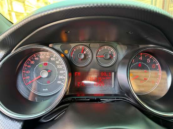 FIAT-BRAVO-2014