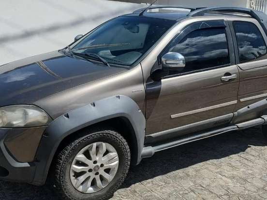 FIAT-STRADA-1.8 MPI ADVENTURE CD 16V FLEX 2P AUTOMÁTICO FIAT-STRADA-2013