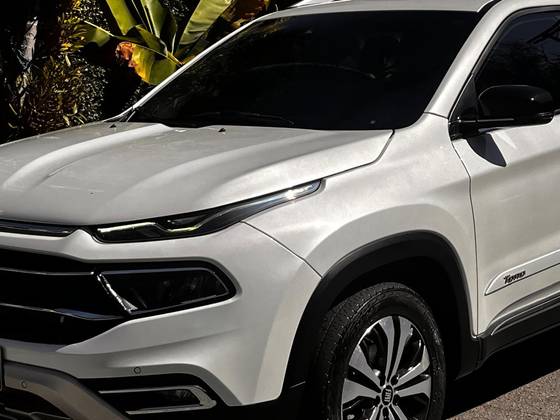 FIAT TORO 2.0 16V TURBO DIESEL VOLCANO 4WD AT9
