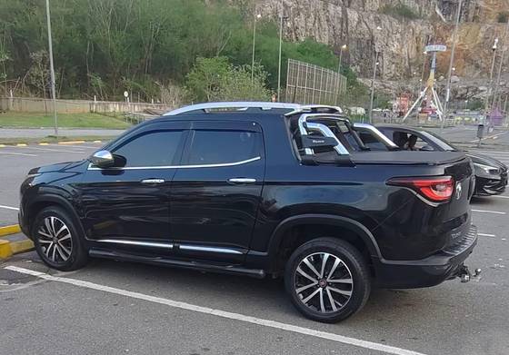 FIAT TORO 2.0 16V TURBO DIESEL VOLCANO 4WD AT9