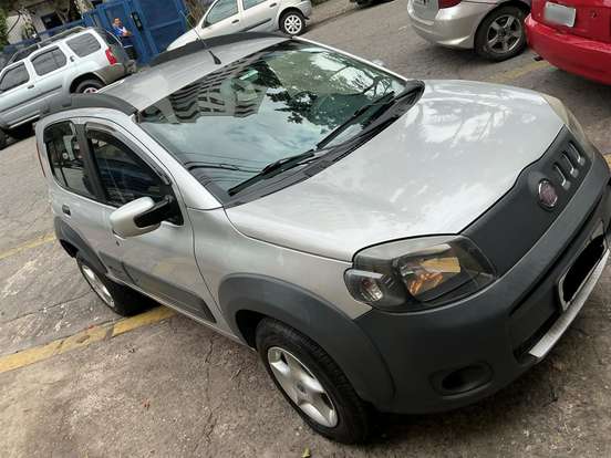 FIAT-UNO-1.4 EVO ATTRACTIVE 8V FLEX 4P MANUAL FIAT-UNO-2011
