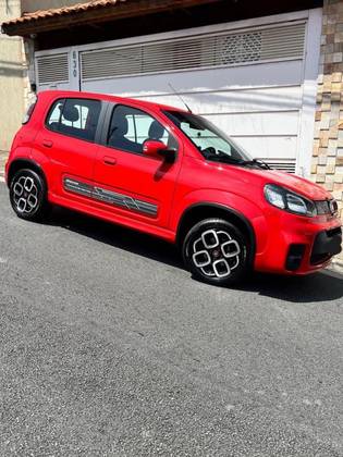 FIAT UNO 1.4 EVO SPORTING 8V FLEX 4P AUTOMATIZADO