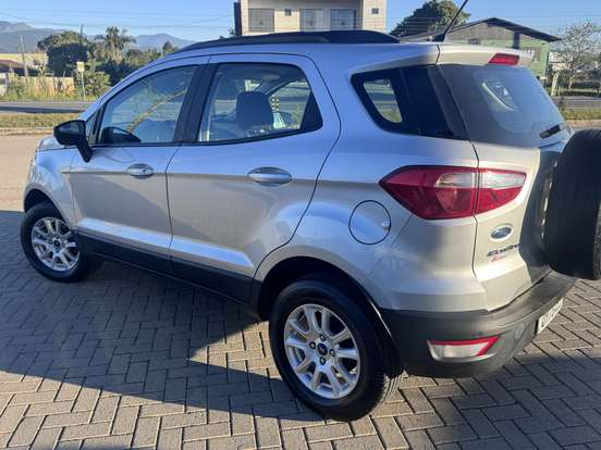 FORD-ECOSPORT-2017