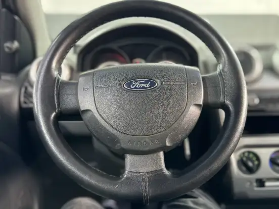 FORD-FIESTA-1.6 SE SEDAN 16V FLEX 4P MANUAL FORD-FIESTA-2012