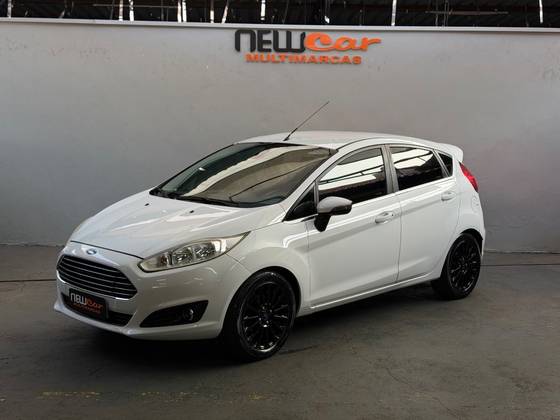 FORD FIESTA 1.6 TITANIUM HATCH 16V FLEX 4P MANUAL