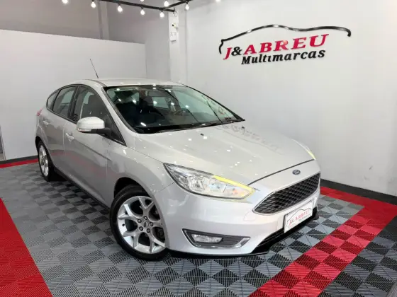 FORD FOCUS 2.0 SE PLUS 16V FLEX 4P POWERSHIFT