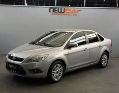 FORD FOCUS 2.0 GLX SEDAN 16V FLEX 4P MANUAL FORD FOCUS 2.0 GLX SEDAN 16V FLEX 4P MANUAL