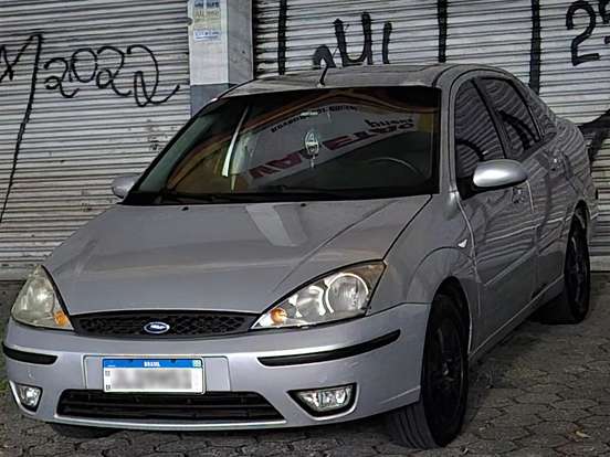 FORD-FOCUS-2.0 GHIA SEDAN 16V GASOLINA 4P MANUAL FORD-FOCUS-2006
