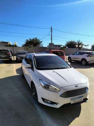 FORD-FOCUS-2015