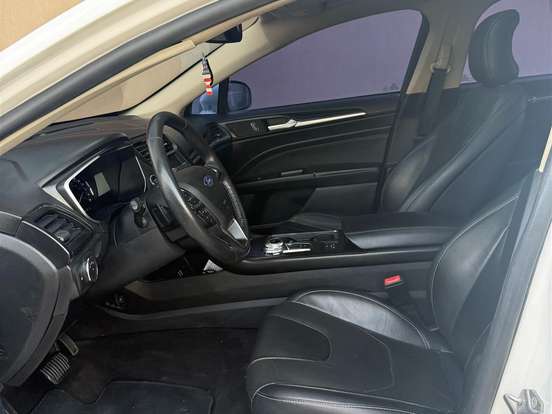 FORD-FUSION-2.0 TITANIUM AWD 16V GASOLINA 4P AUTOMÁTICO FORD-FUSION-2018