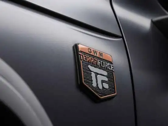 GWM-TANK 300-2.0 HI4-T PHEV FLEX TERRAFORCE 4X4 9HAT GWM-TANK 300-2026
