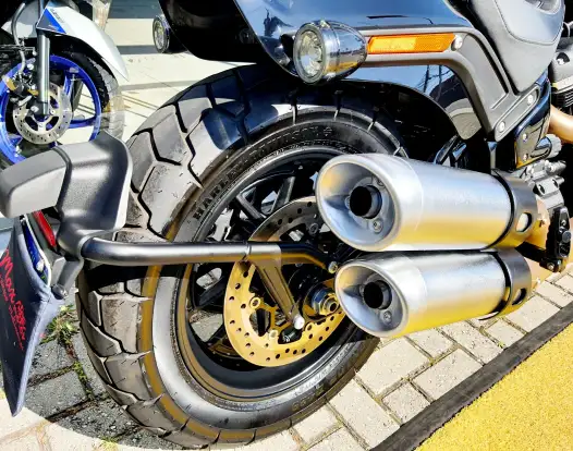 HARLEY-DAVIDSON-SOFTAIL FAT BOB 114-2024