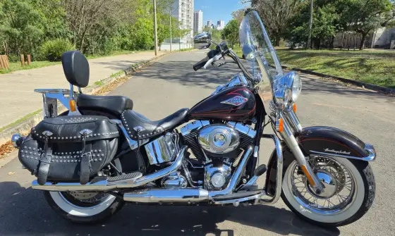 HARLEY-DAVIDSON SOFTAIL HERITAGE CLASSIC HARLEY-DAVIDSON SOFTAIL HERITAGE CLASSIC