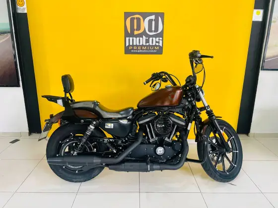HARLEY-DAVIDSON SPORTSTER IRON 883 HARLEY-DAVIDSON SPORTSTER IRON 883