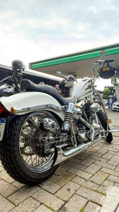 HARLEY-DAVIDSON-SHOVELHEAD-1975