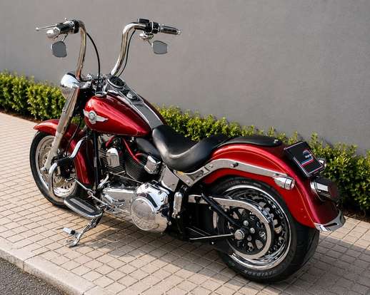 HARLEY-DAVIDSON-SOFTAIL FAT BOY-2017