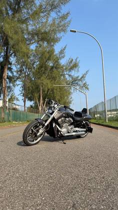 HARLEY-DAVIDSON V-ROD MUSCLE 