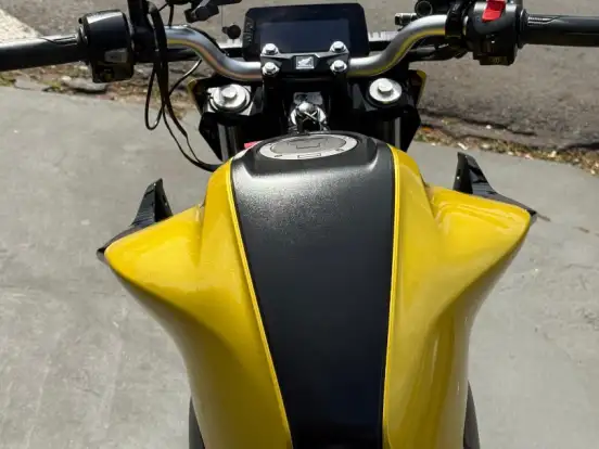 HONDA-CB 300F TWISTER ABS HONDA-CB 300F TWISTER ABS-2024
