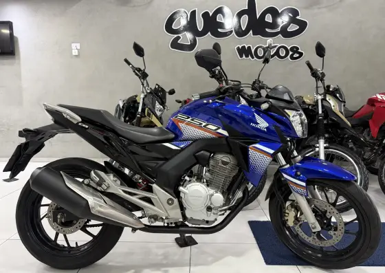 HONDA CB TWISTER HONDA CB TWISTER