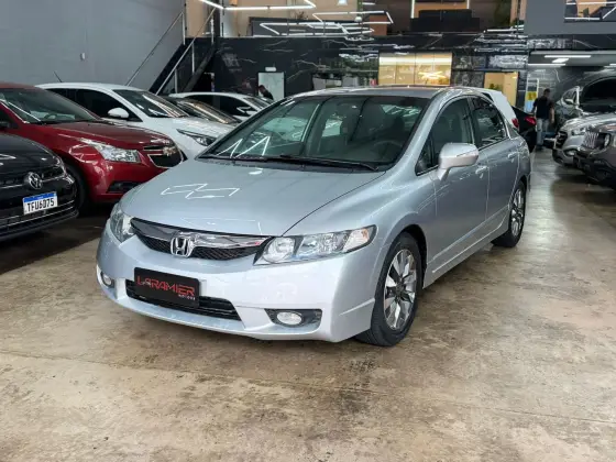 HONDA CIVIC 1.8 LXL SE 16V FLEX 4P AUTOMÁTICO
