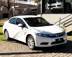 HONDA CIVIC 1.8 LXS 16V FLEX 4P AUTOMÁTICO HONDA CIVIC 1.8 LXS 16V FLEX 4P AUTOMÁTICO
