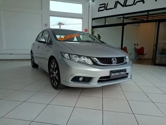 HONDA CIVIC 2.0 LXR 16V FLEX 4P AUTOMÁTICO
