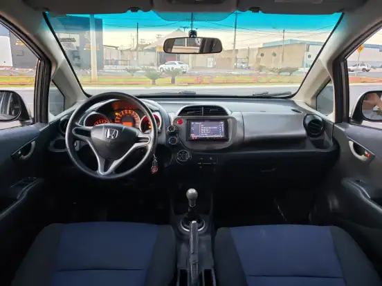 HONDA-FIT-2013