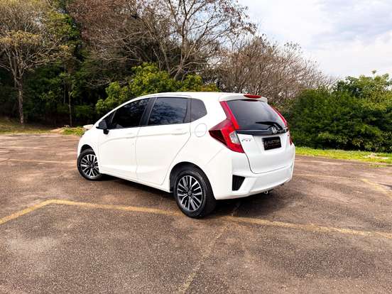 HONDA-FIT-2015