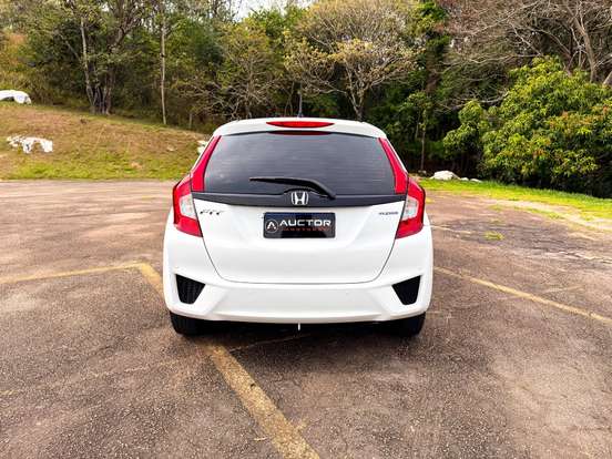 HONDA-FIT-1.5 DX 16V FLEX 4P MANUAL HONDA-FIT-2015