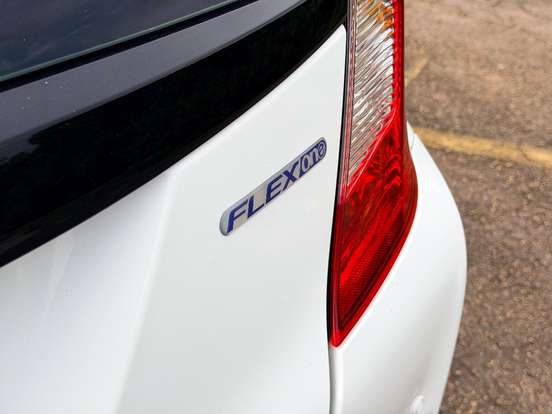 HONDA-FIT-2015