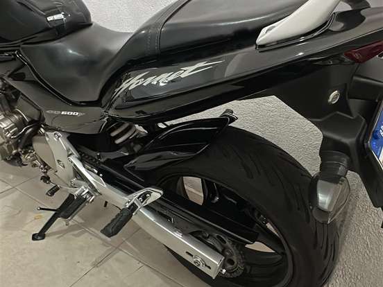 HONDA-CB 600F HORNET HONDA-CB 600F HORNET-2005