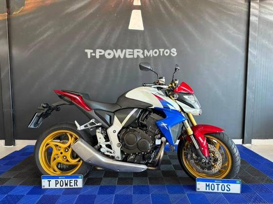 HONDA CB 1000R 