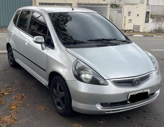 HONDA-FIT-2004