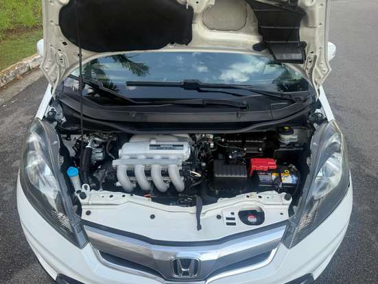 HONDA-FIT-2013